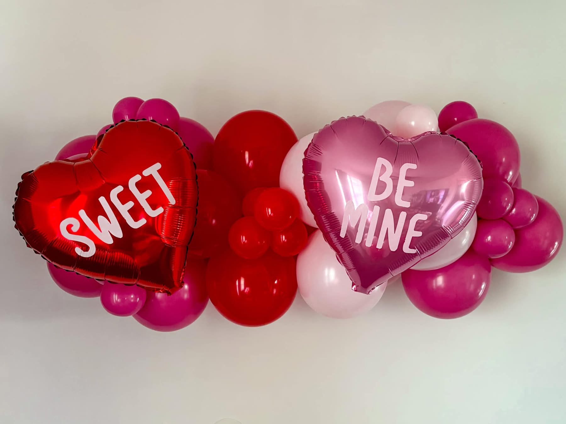 🎈 Valentine’s Grab & Go Balloon Garland! 💖
