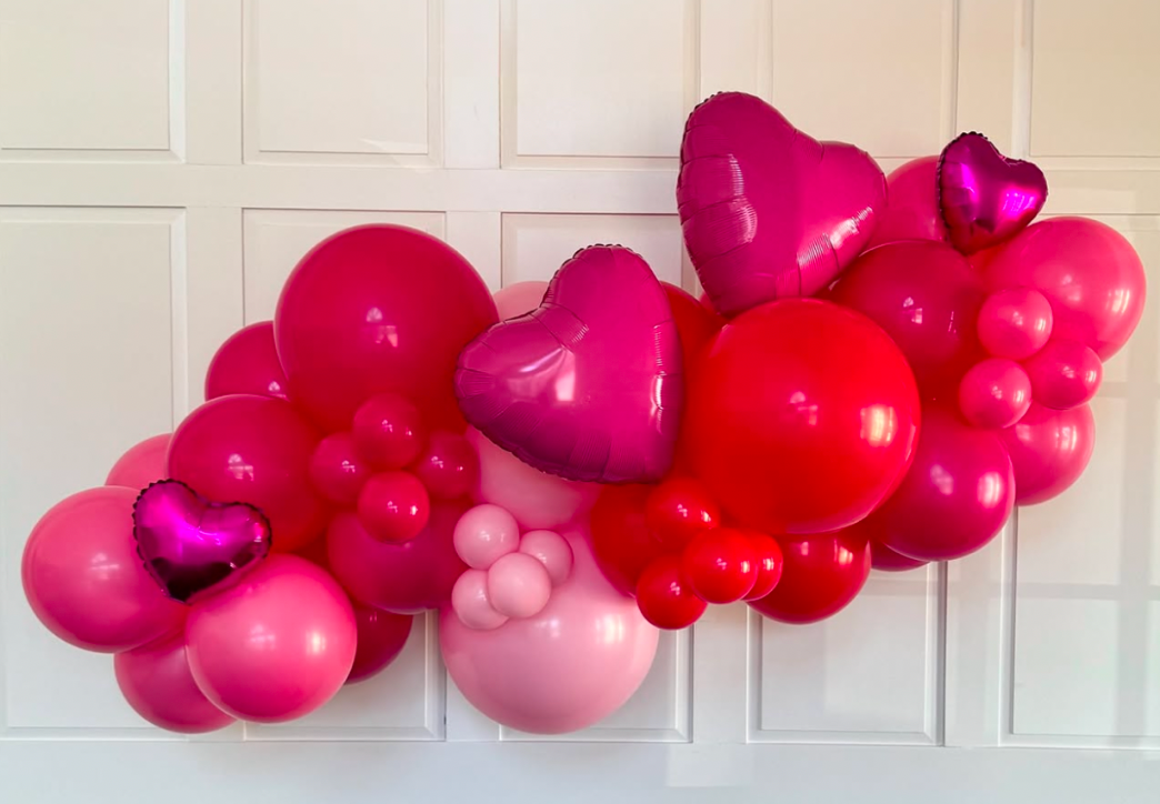 🎈 Valentine’s Grab & Go Balloon Garland! 💖